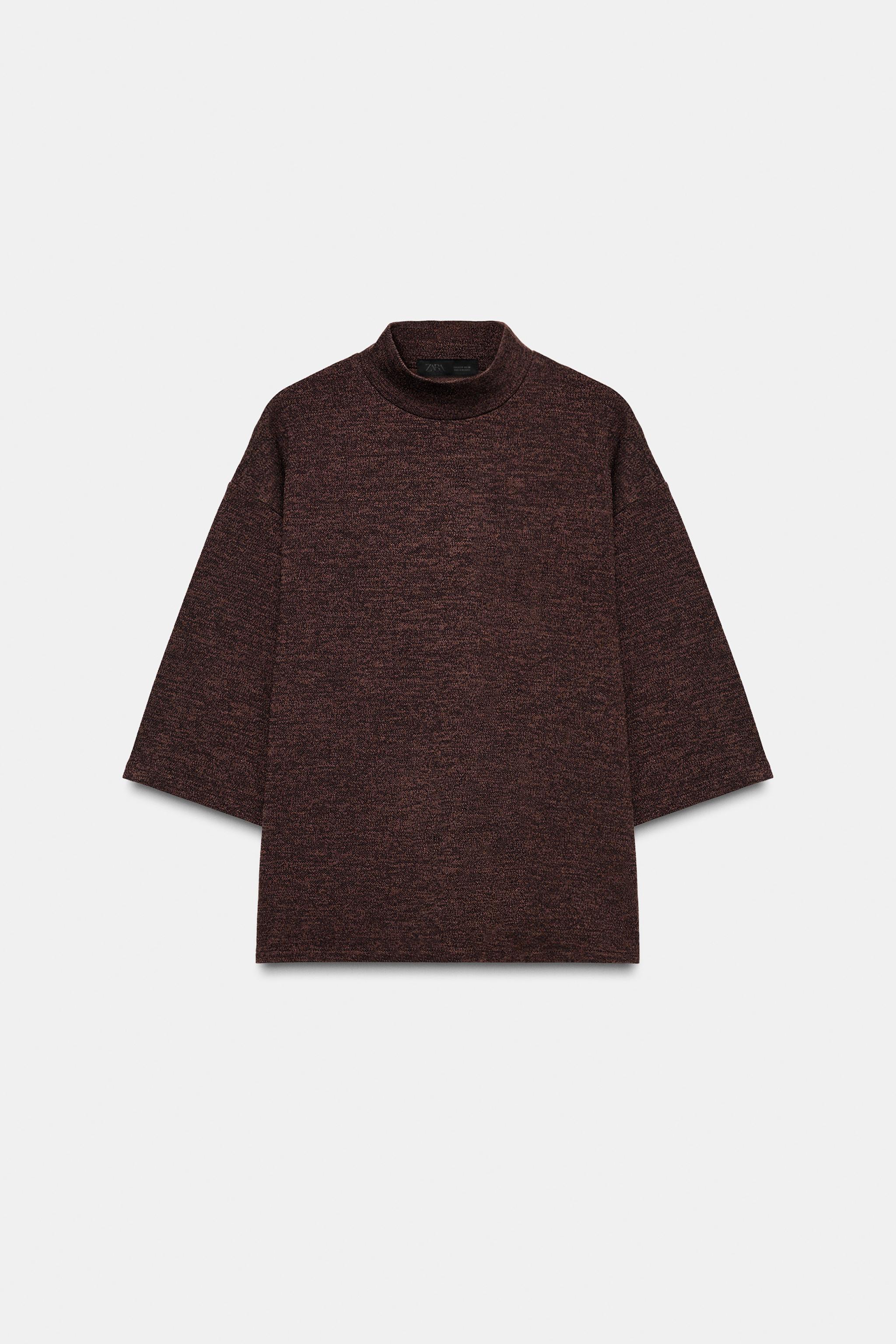 MOCK NECK PIQUÉ T-SHIRT